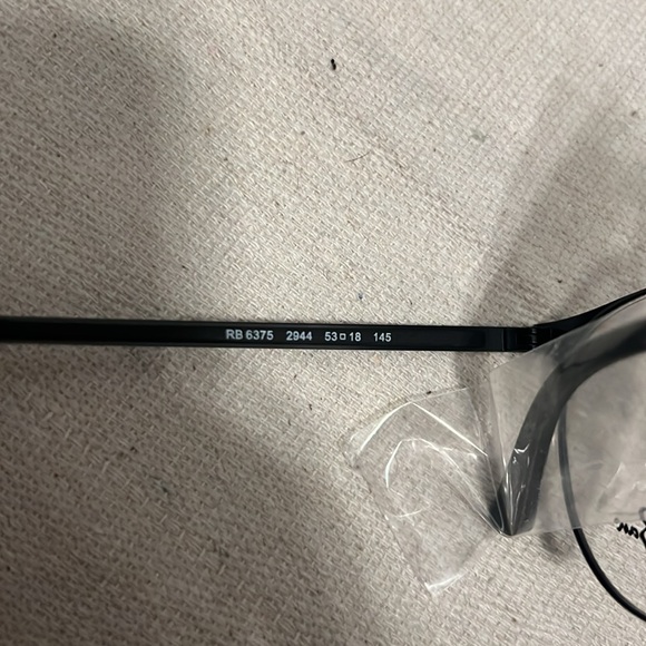 Ray-Ban frames - Picture 3 of 5